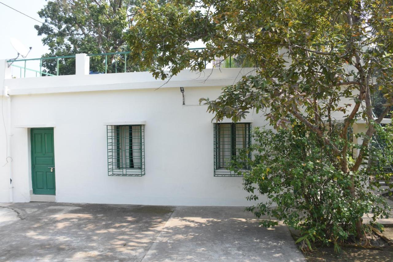 Bhitey Homestay Simantapally / Shantiniketan Екстер'єр фото